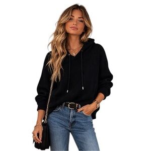 Cyrus Black Knit Hooded Sweater Women’s Small Cozy Minimalist Classic